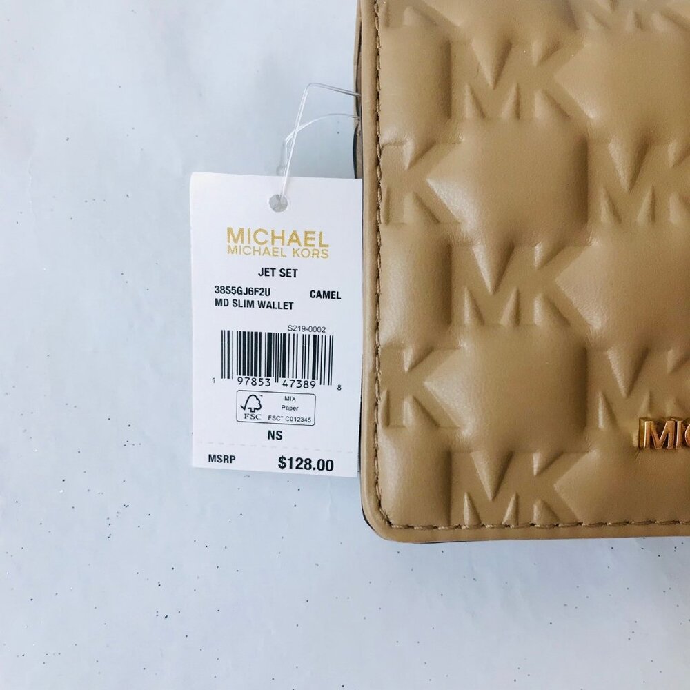 MICHAEL KORS JET SET MD Slim Wallet Camel  MK LOGO ID window  Zip Coin Pocket - Picture 8 of 9